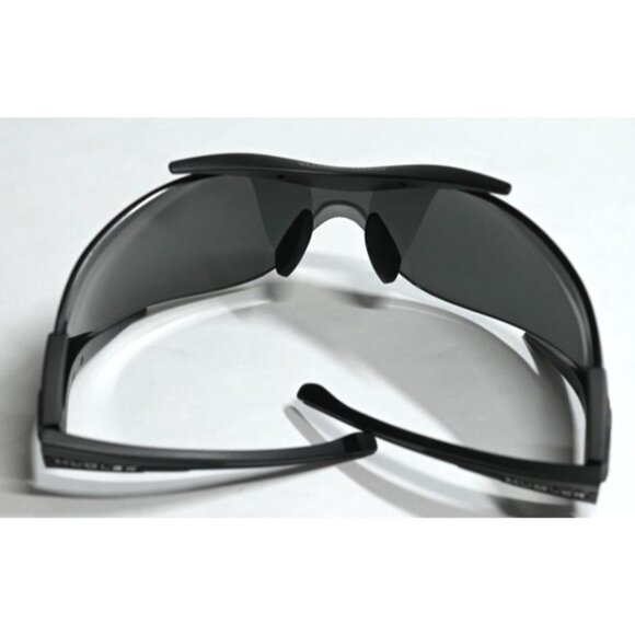 Gentle Monster Mugler Spiral 01 Sunglasses in Black